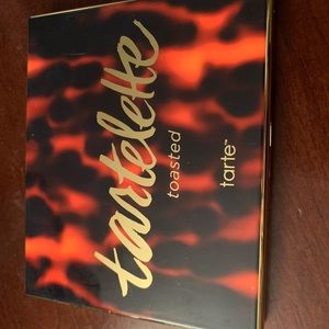 Tartelette Toasted Eyeshadow palette